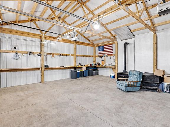 4th image of 171 Dickson Cove Rd