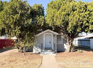 420 W Lynn St, Slaton, TX 79364