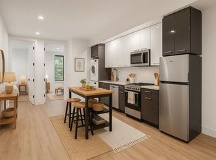 302 5th St #2A, Brooklyn, NY 11215