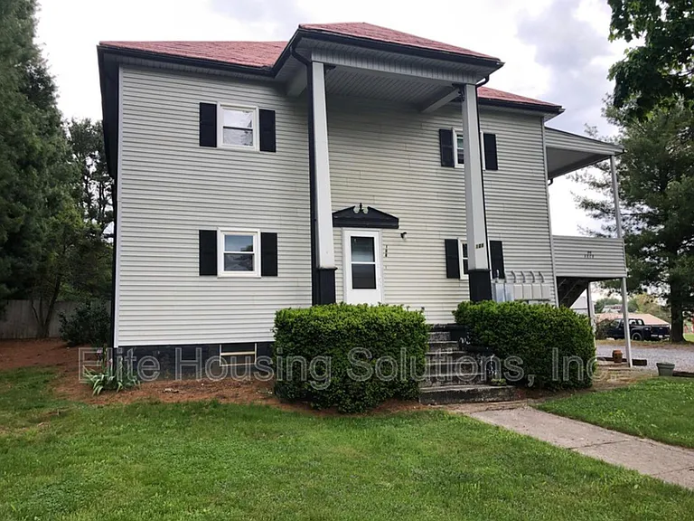 108 Buck Ave #B — Photo 8