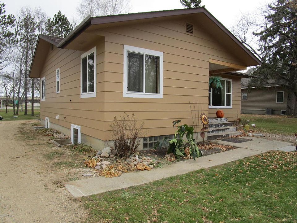 1st image of 203 E Gilman St