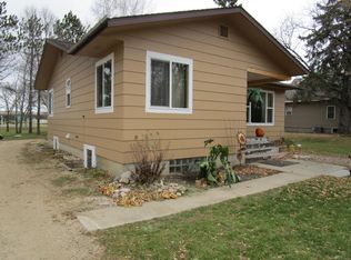 203 E Gilman St, New York Mills, MN 56567