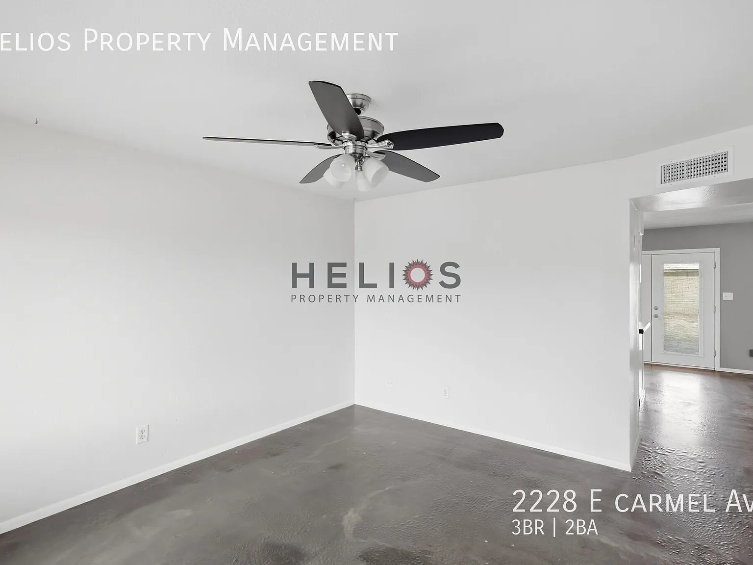 Roomy 3-Bed, 3-Bath Home in Mesa — Photo 4
