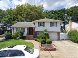 47 Osborne Rd #2, West Hempstead, NY 11552