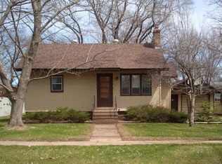 3161 Saturn Ave, Eau Claire, WI 54703