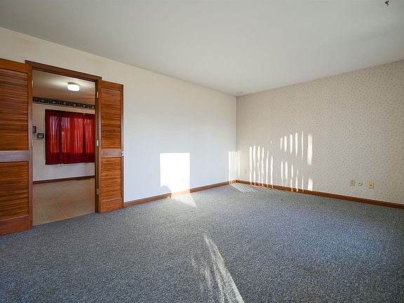 5th image of 1206 Peace Pipe Dr
