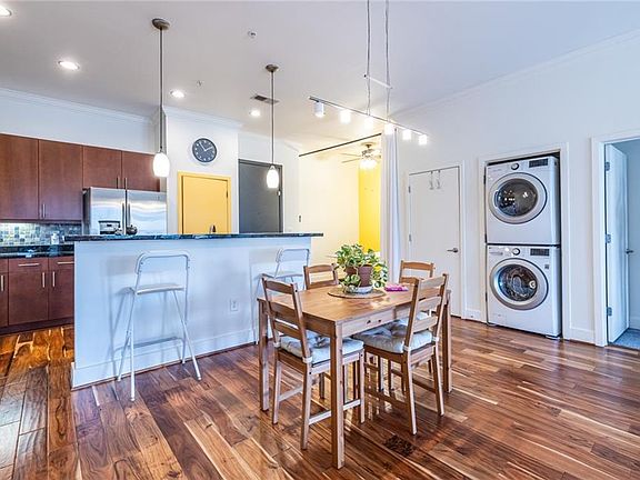 4th image of 425 Chapel St SW APT 2105