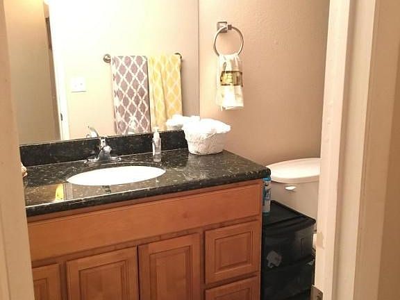 20170212_200417463_iOS