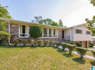 1004 Forest Brook Dr, Birmingham, AL 35226