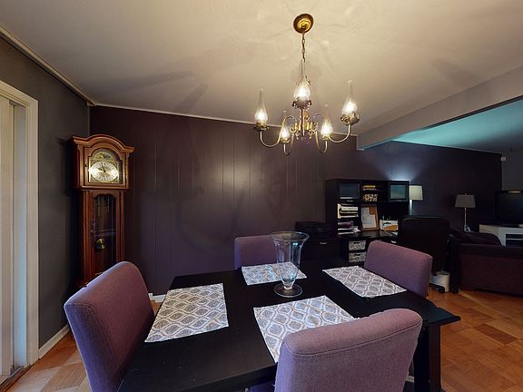 5th image of 901 Bonnie Brae Dr