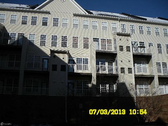 2nd image of 2653 Park Tower Dr Unit 5/108
