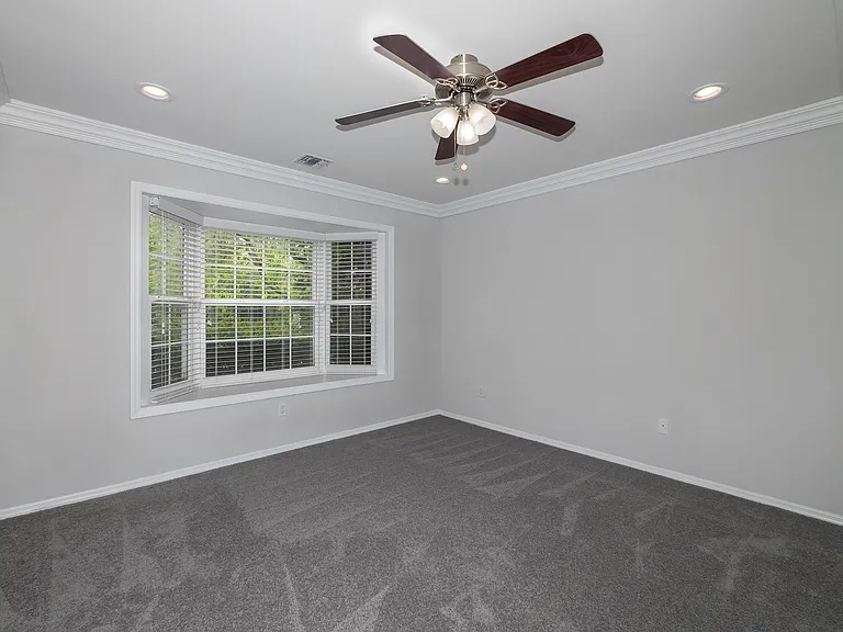 Fairfield Knolls North At Port Jefferson — Photo 23