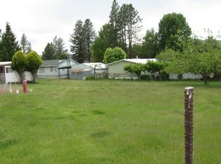 1215 Lakeview Cv, Seven Bays, WA 99122