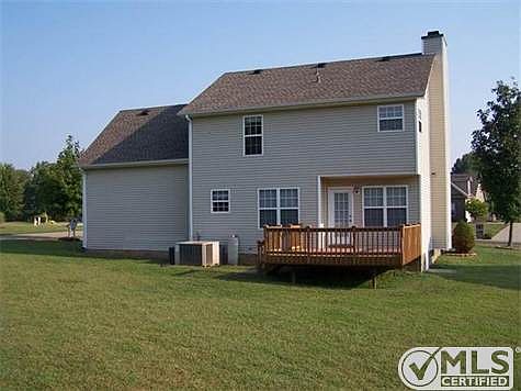 3rd image of 2816 Herndon Dr