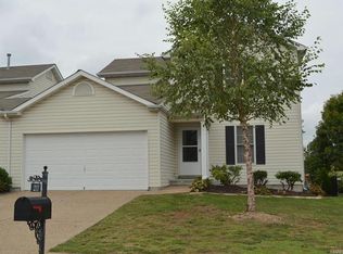 211 John Charles Dr, Wentzville, MO 63385