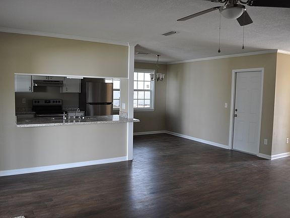 4th image of 108 Pine Hills Dr