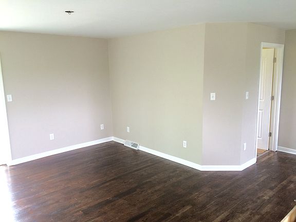 5th image of 3553 Lobelia Dr