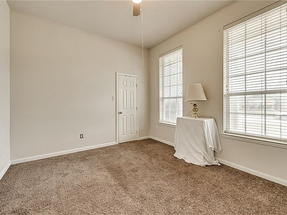 4th image of 1516 Hamilton Dr
