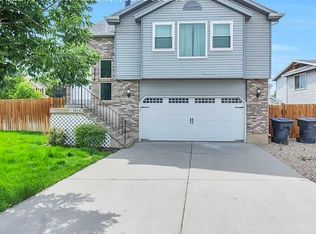 5674 S Magic Isle Ln, Salt Lake City, UT 84107