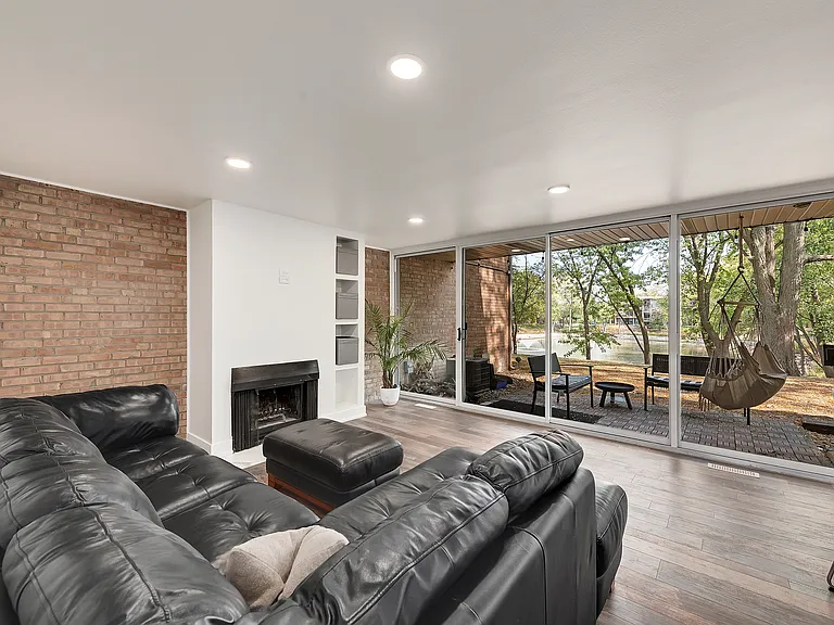 6023 Forest View Rd #1E — Photo 17