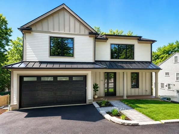 15 Conry Cres, Jamaica Plain, MA 02130