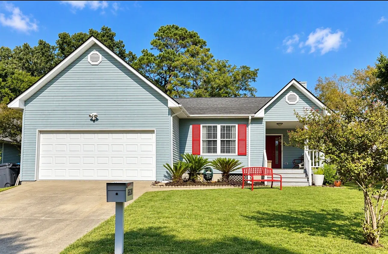3 bed, 1345 sqft, $3,000 — Photo 1