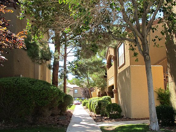 2nd image of 5055 W Hacienda Ave Unit 2126