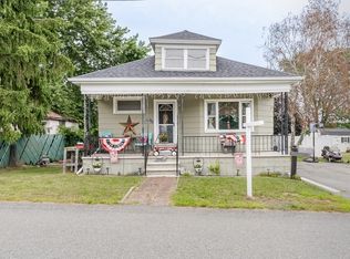 61 Jaffrey St, Swansea, MA 02777