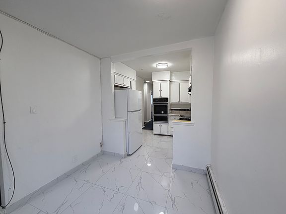 2nd image of 2028 E 60th St Floor 2