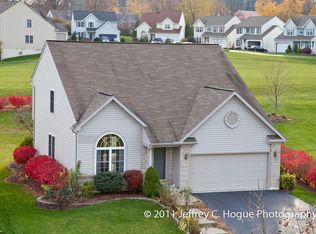 4 Musket Ln, Shillington, PA 19607