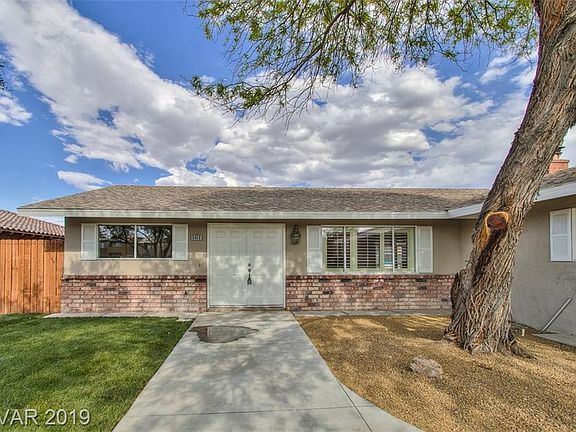 3rd image of 5416 Escondido St