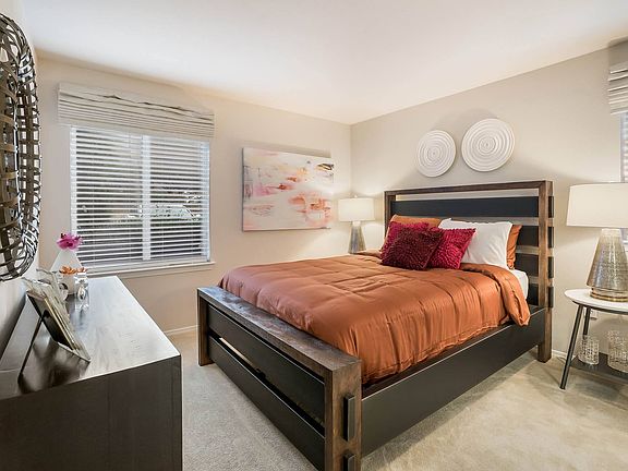 5th image of 50 Barnwood Dr #103C