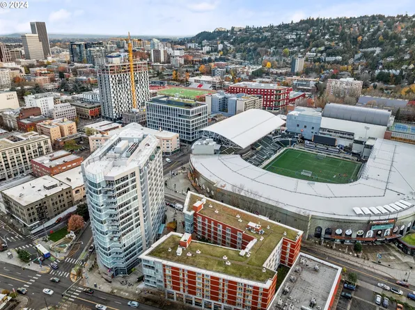 1926 W Burnside St W #510, Portland, OR 97209