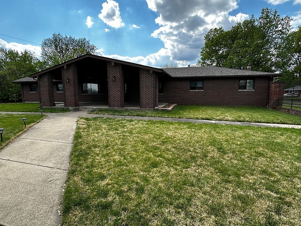 1st image of 2660 Angela Dr