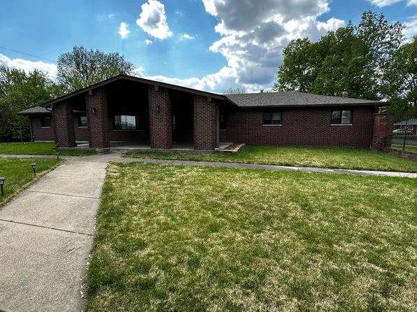 2660 Angela Dr, Granite City, IL 62040