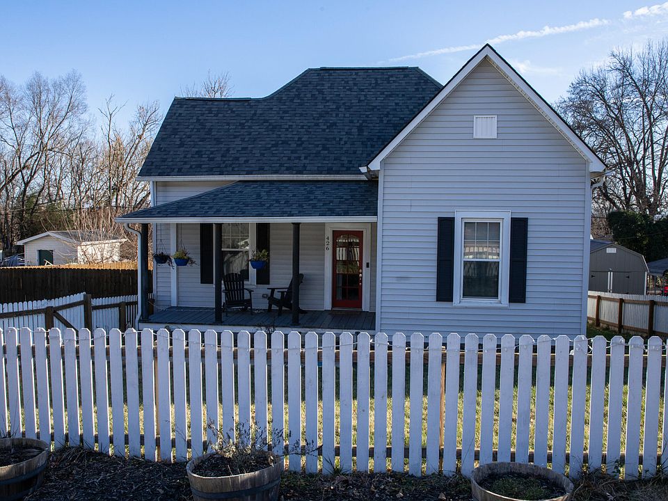 1st image of 426 Hiawassee Ave