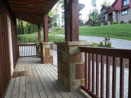 4th image of 234 Foxwood Dr