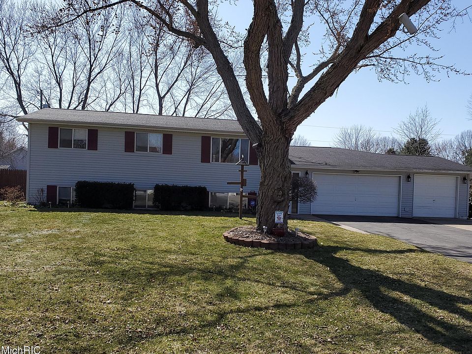 1st image of 1372 Kingman Dr