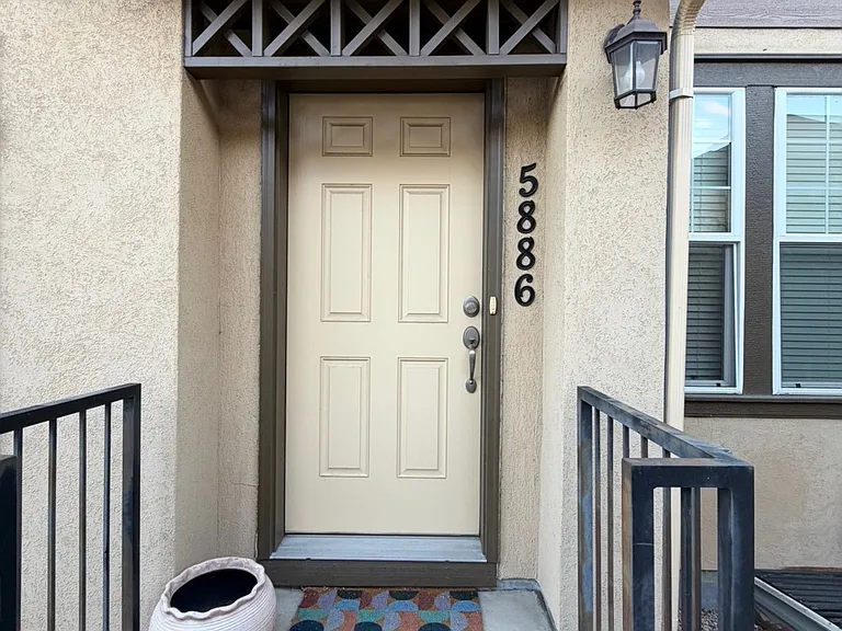 5886 S Taft Ln #G — Photo 11