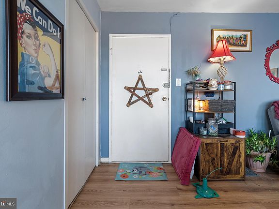 4th image of 431 N Armistead St APT 401