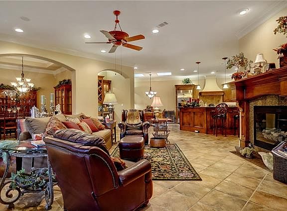 2nd image of 1401 Diar Ln