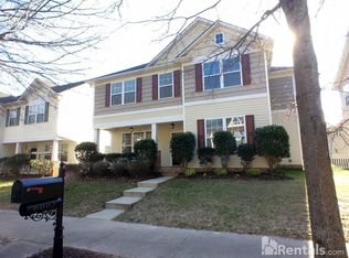 6002 Colonial Garden Dr, Huntersville, NC 28078