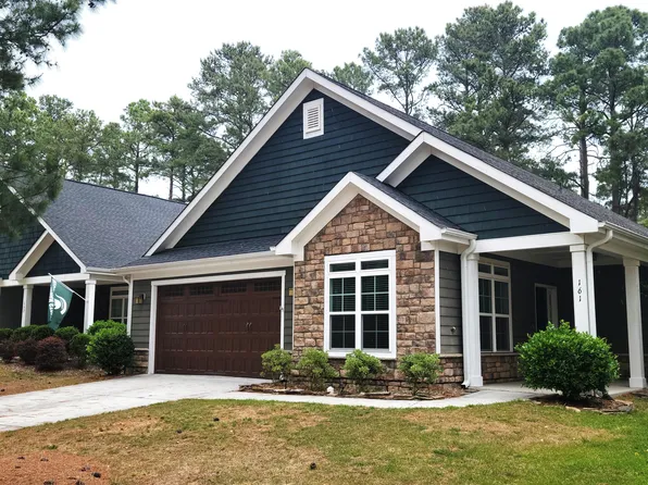 161 Keowee Cir, Aberdeen, NC 28315