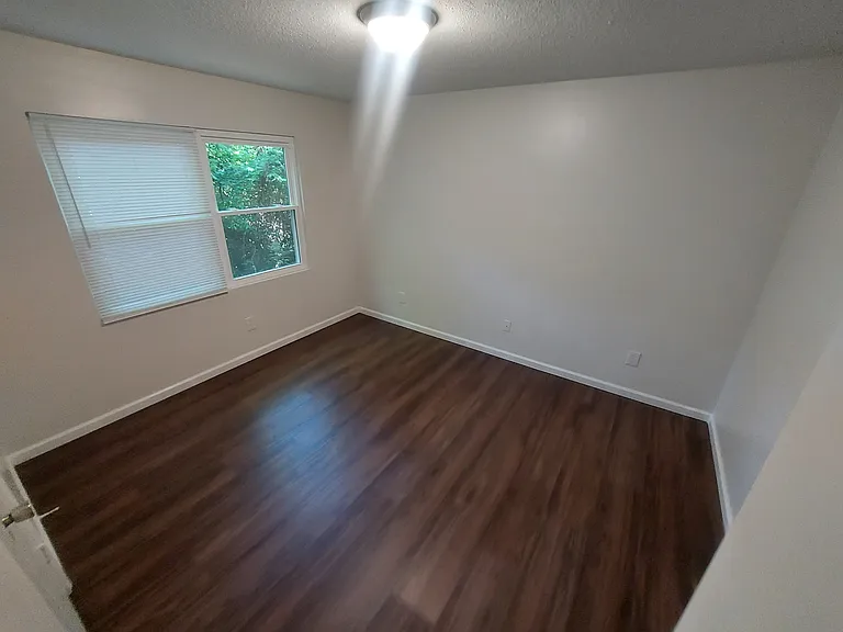 427 S Main St #5 — Photo 10