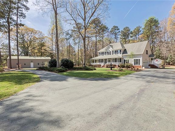 2nd image of 3346 Hickory Fork Rd