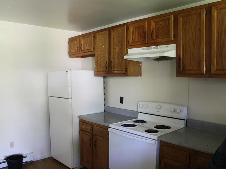 817 Wilson St — Photo 5