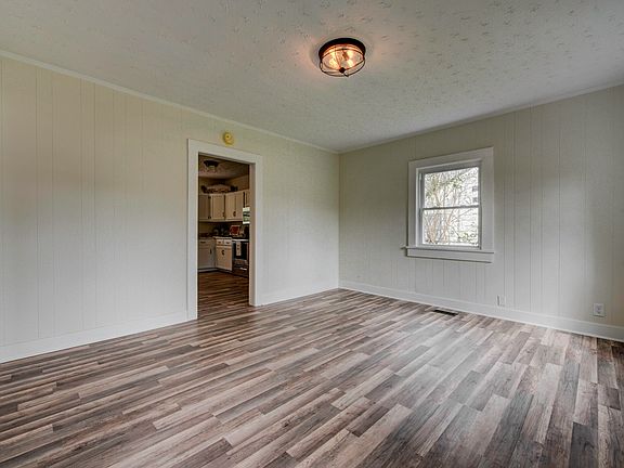 4th image of 3909 Whedbee Dr