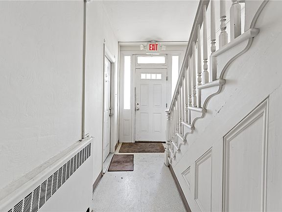 3rd image of 17 Locust St
