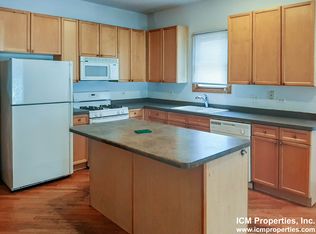 2735 N Wayne Ave #1, Chicago, IL 60614