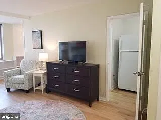 River Place Co-Op — Photo 2